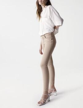 Pantalón vaquero Salsa Push In Secret skinny beige