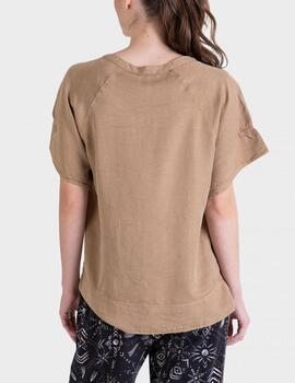 Blusa Massana camel