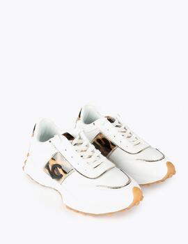 Sneakers Lola Casademunt animal print