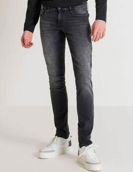 Pantalón vaquero Antony Morato tapered Ozzy gris