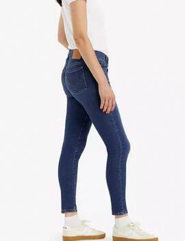 Pantalón vaquero Levis 711 blue wave