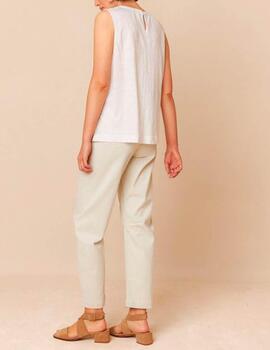 Camiseta Indi&Cold bordado blanco