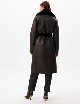 Abrigo Lola Casademunt largo reversible negro