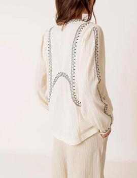 Blusa Indi&Cold bordado